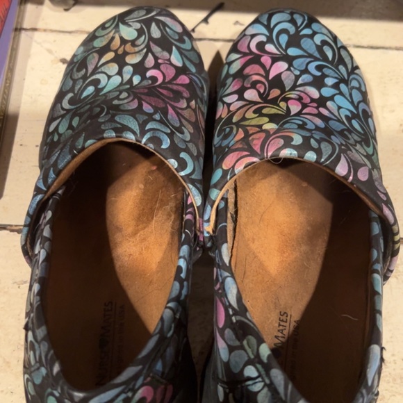 Nursemates Shoes - Picture 2 of 2